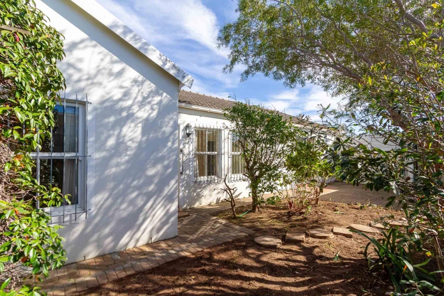 3 Bedroom Property for Sale in Onverwacht Western Cape